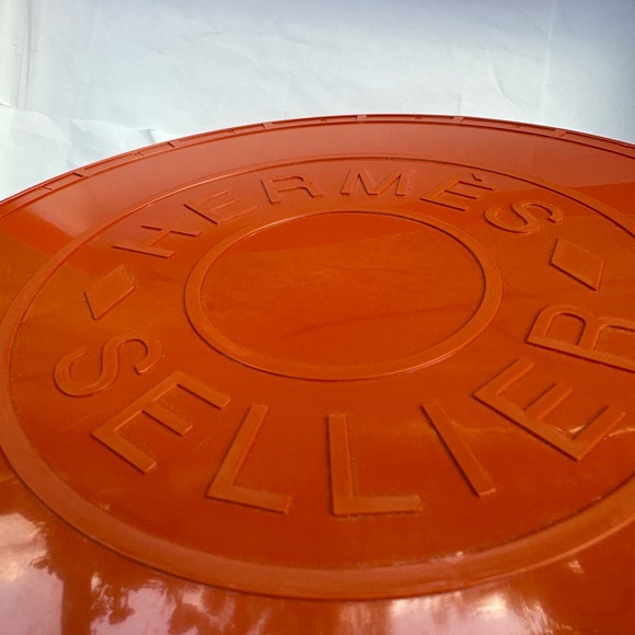 🆒 HERMÈS Dog pet toy Flying Disc-Frisbee. Great for a gift or office. - Picture 2 of 10